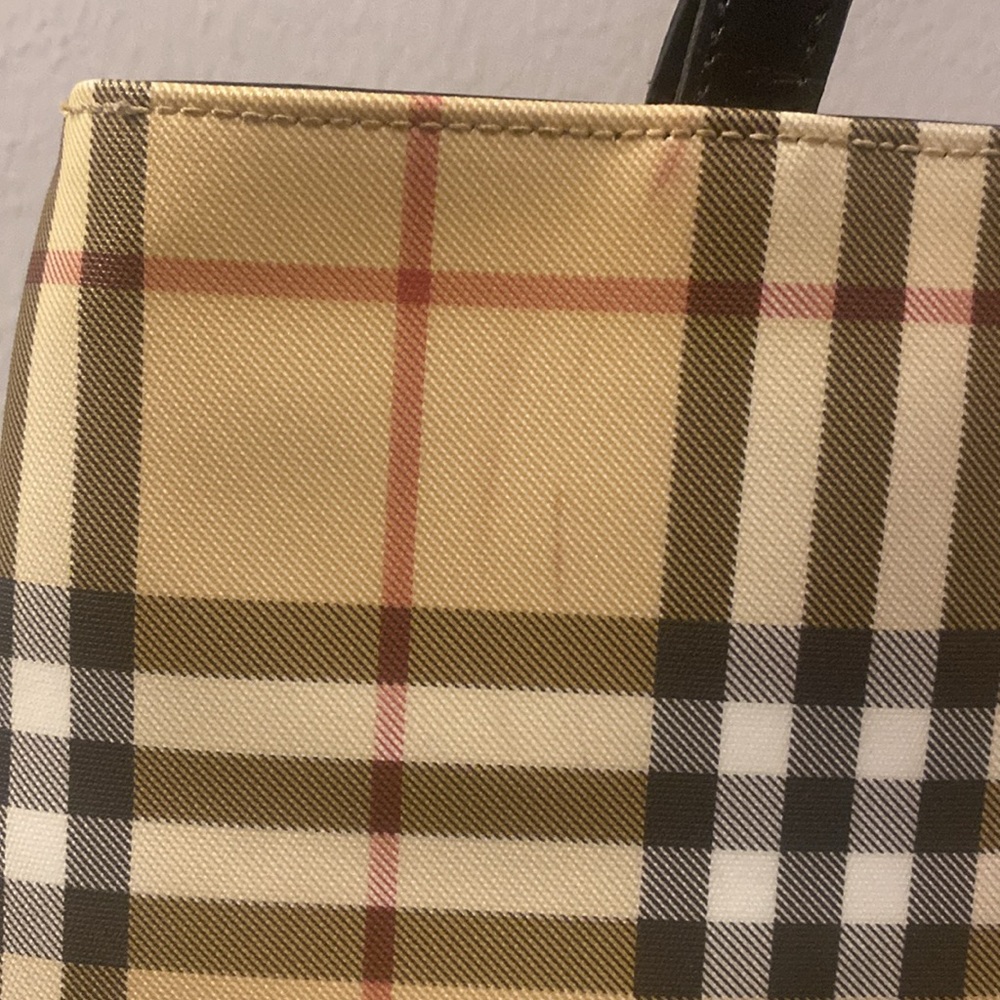 Burberry Nova Check Tote - Picture 5 of 10
